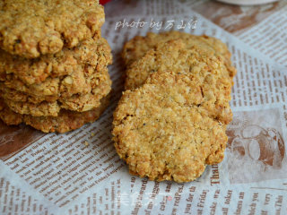 Savoury Oatmeal Almond Cookies recipe