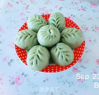 Vegetarian Stuffed Willow Leaf Buns recipe