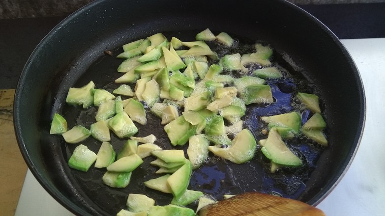 Fried Eggs with Avocado recipe