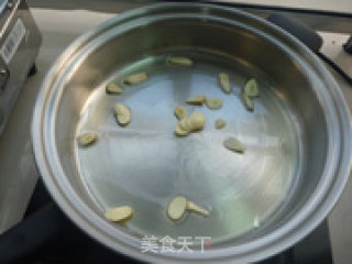 Fried Shiitake Mushrooms with Garlic recipe