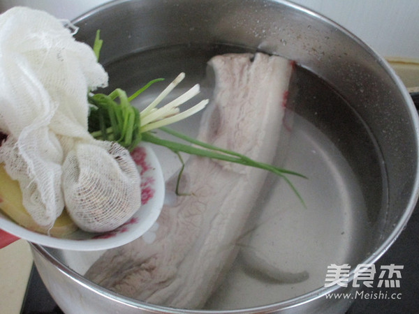 Fengzhen Big Meat Noodle recipe