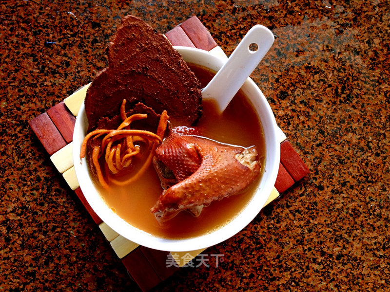 Chicken Spatholobus, Cordyceps Flower, Pigeon Soup recipe