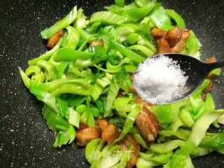Stir-fried Mustard with Pork Belly recipe
