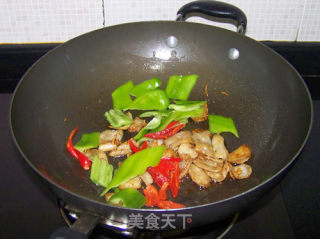 Stir-fried Hot Pepper Sausage recipe