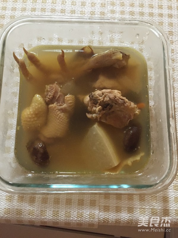Stewed Chicken Soup with Winter Melon and Mushroom recipe