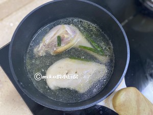 Sour and Spicy Appetizer! Lemon Shredded Chicken recipe