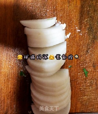 Original 【xiancao Taste Private Kitchen】white Jade Carrot Ball Soup recipe
