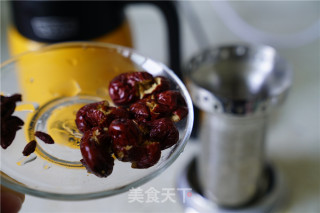 Red Date American Ginseng Tea recipe