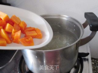 Papaya and White Fungus Soup with Nourishing Lungs and Beauty recipe