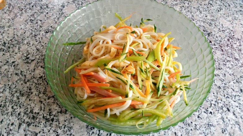 Cold Rice Noodles recipe