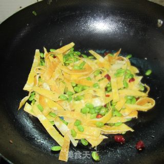 Edamame Scrambled Eggs-----home-made Simple and Nutritious Food recipe