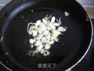 Braised Small Fish in Sauce recipe