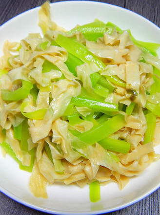 Stir-fried Bean Curd with Lettuce recipe