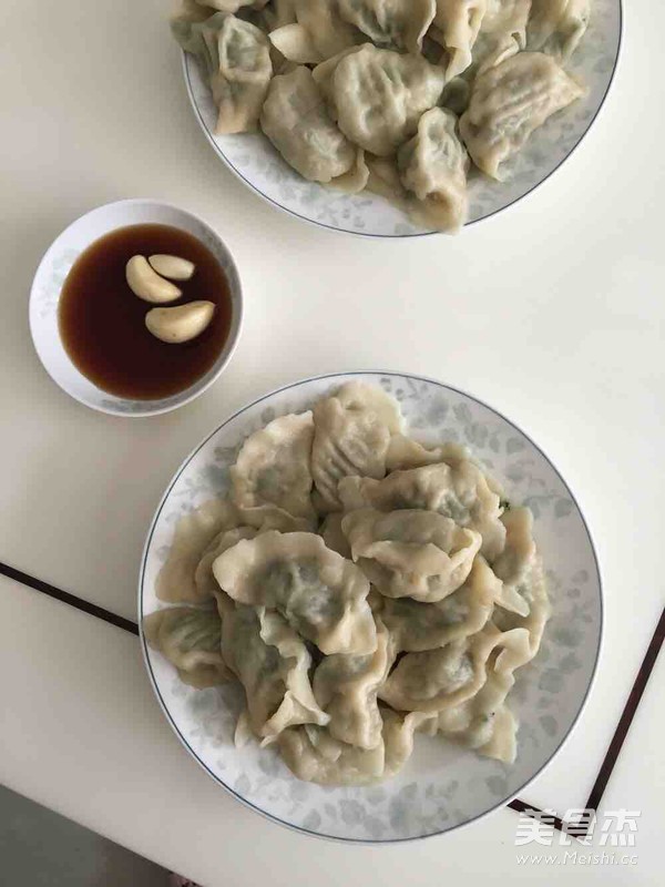 Shepherd's Purse Meat Dumplings recipe