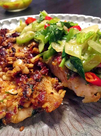 Southeast Asian Flavor | Crispy Peanut Fried Snapper Fillet with Hot and Sour Sauce