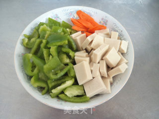 Thousand Pages Tofu Fried Green Pepper recipe