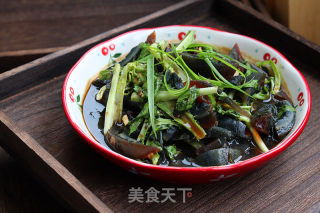 Bitter Chrysanthemum Preserved Egg recipe