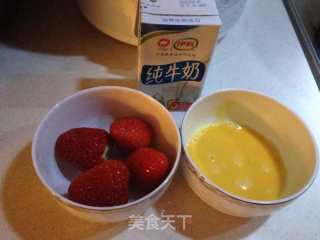 Strawberry Milk Pudding recipe