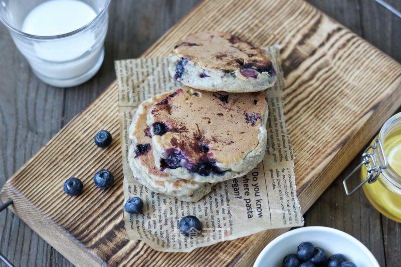 Flaxseed Flour Blueberry Muffins