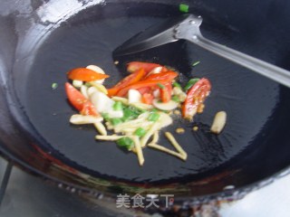 Stir-fried Shrimp with Broccoli and Cashew Nuts recipe