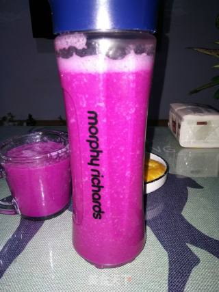 Healthy Juice Dragon Fruit Kiwi Apple recipe