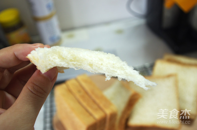 Simple and Simple White Toast---scalding Method recipe