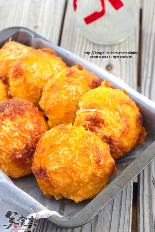 Cheese Coconut Bread recipe