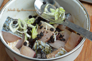 Steamed Fish Cubes with Tempeh recipe