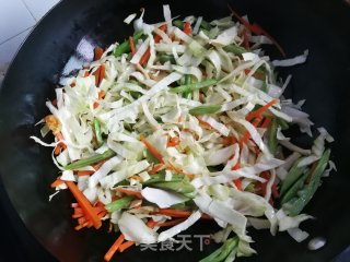 Fried Soup Noodles with Vegetables recipe