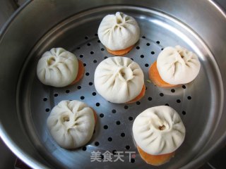 Pork Buns with Potato Sauce recipe