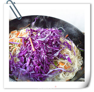 Fried Noodles with Assorted Vegetables recipe