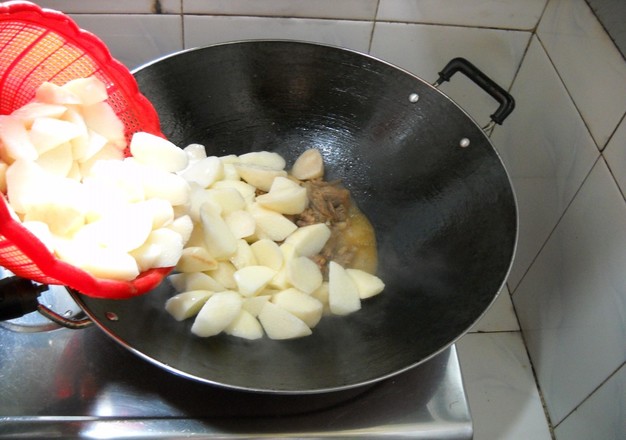 Taji Pot Braised Duck with Yam recipe