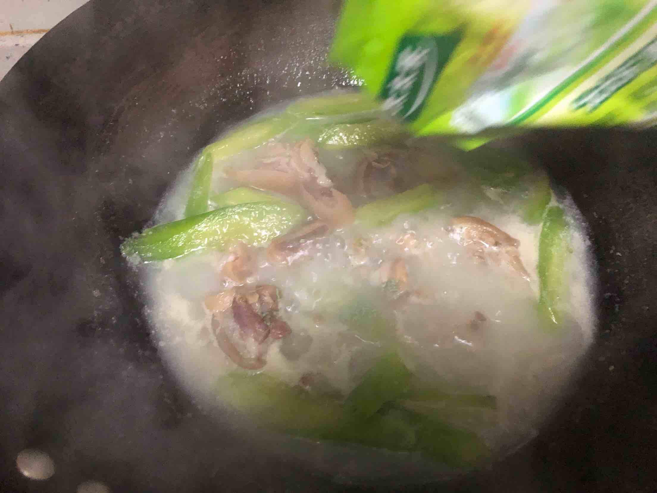 Cucumber Stewed Pork Knuckles recipe