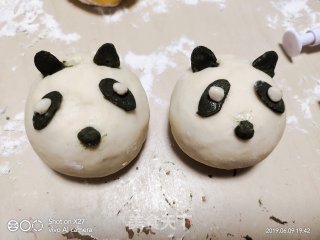 Cartoon Little Panda Bun recipe