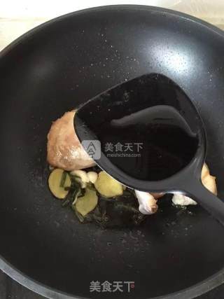 Duck Legs in Sauce recipe