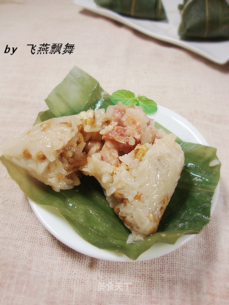 Peanut Mung Bean Pork Ribs Zongzi