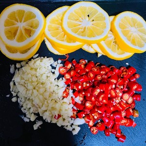 Net Red Lemon Passion Fruit Chicken Feet recipe