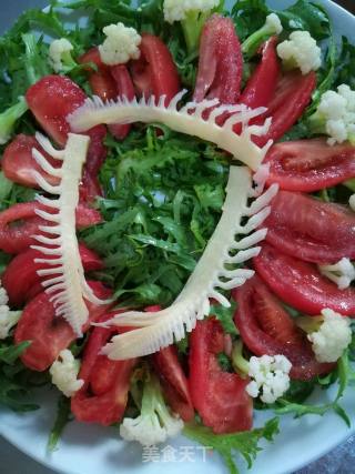Two-color Butterfly Noodle Salad recipe