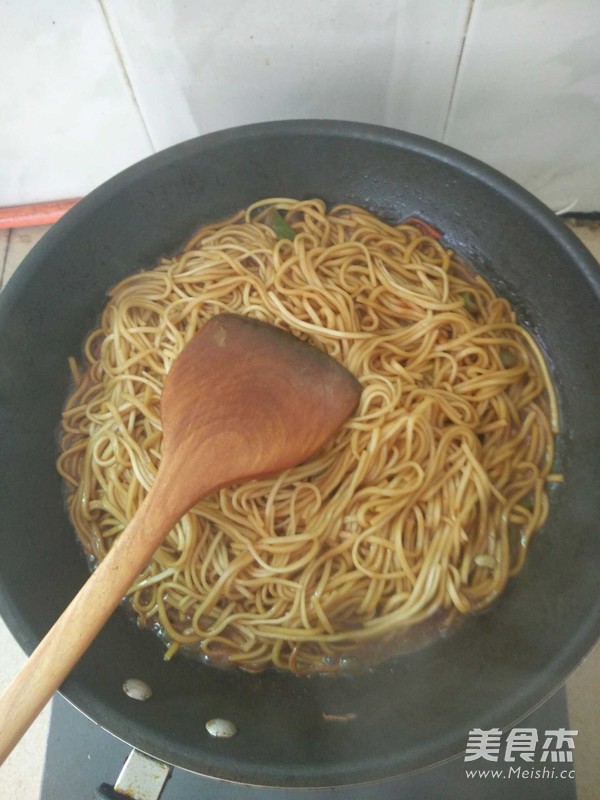Braised Noodles with Secret Beans recipe