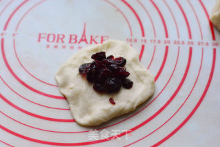Cranberry Meal Buns recipe