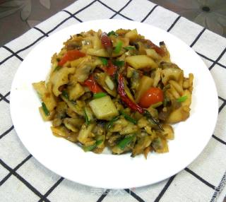 Stir-fried Clam with Hot and Sour Lotus Root recipe