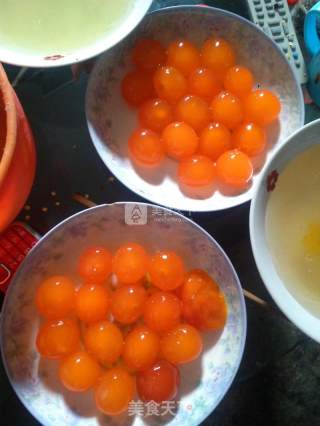 Cantonese-style Lotus Paste and Egg Yolk Mooncakes recipe