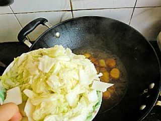 Braised Cabbage with Chestnuts recipe