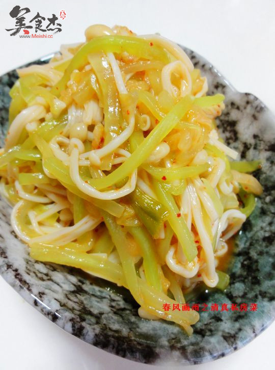 Lettuce Mixed with Spicy Cabbage recipe
