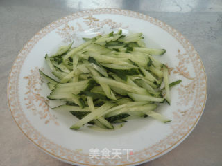 Carrot Noodles with Three Ding Sauce recipe