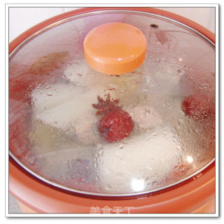 Autumn Health Soup for Strengthening The Spleen and Stomach-----radish Sirloin Soup recipe