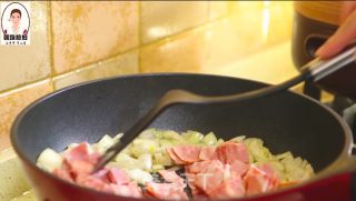 If You Want to Eat Pizza, Make Pizza Pie without An Oven! recipe