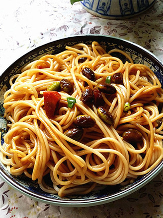 Noodles with Vegetable Sauce recipe