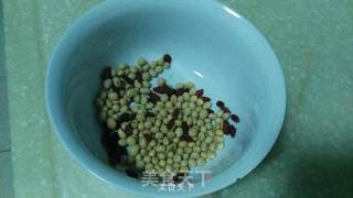 Chrysanthemum and Wolfberry Soy Milk---soy Milk Suitable for Summer recipe