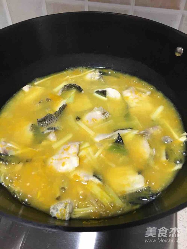 Fish Fillet in Golden Soup recipe